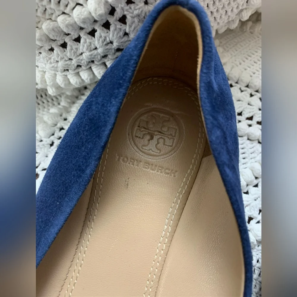 Tory Burch excellent